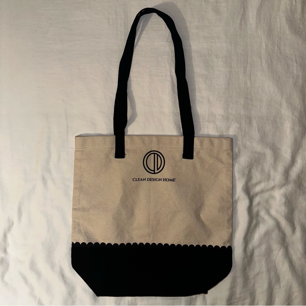 ♥️ NWOT Durable Canvas Shoulder Tote Shopping Bag Tan Black